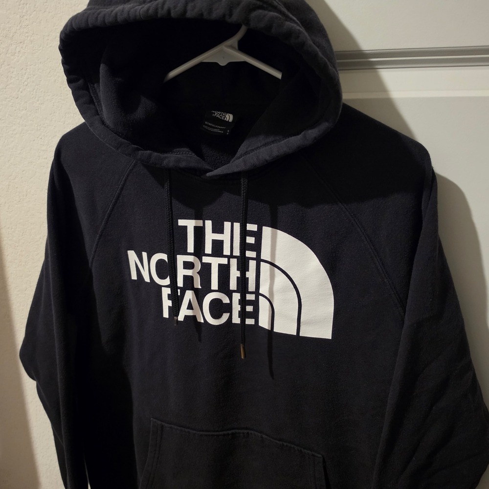 The North Face Womens Black Logo Pullover Hoodie Small Raglan Sleeve Sweatshirt